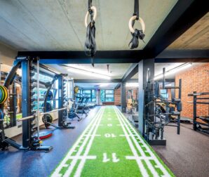 Our fitness centre, designed in a modern English style, is equipped with top-of-the-line machines from the leading global brand Hoist.