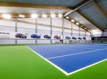 Tenisová hala otevřena