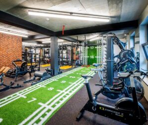 Our fitness centre, designed in a modern English style, is equipped with top-of-the-line machines from the leading global brand Hoist.